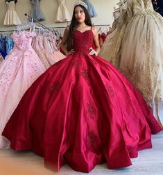 Quincenera Dress, Quincenera Dresses, Ball Gown Prom Dresses, Gown Prom Dresses, Quinceñera Dresses, Royal Ball, Princess Prom Dresses, Chic Gowns, Make Your Own Dress