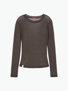 This is a modern and casual top by HAINT that is made out of high quality and sturdy fabric. With refined design detail and trendy mood, you can style it for your clean and minimal daily outfit.- High quality wool and tencle blend fabric- Long length with slim waist- Logo detail on the hem Modern Tops For Everyday Fall Wear, Modern Everyday Fall Tops, Modern Relaxed Fit Tops For Fall, Modern Everyday Tops For Fall, Relaxed Fit Long Sleeve Merino Wool Tops, Modern Merino Wool Winter Tops, Merino Wool Tops For Everyday Winter Wear, Relaxed Fit Merino Wool Tops For Fall, Fall Relaxed Fit Merino Wool Top