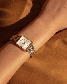 Boxy Duotone Silver Gold Watch, Retro Watches Women, Silver Watches Women Classy, Black Watch Women's, Watch Women's Classy, Simple Watches Women, Classic Watches Women, Rosefield Watch, Casual Jewellery