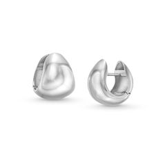 Grow your collection of wearable everyday accessories with these silver huggie hoop earrings. Hollow sterling silver Each classic huggie hoop shines in a polished finish 15.0 x 13.0mm hoops Hinged backs Everyday Accessories, Huggie Hoop Earrings, Piercings, Jewelry Accessories, Hoop Earrings, Sterling Silver, My Style, Silver