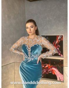 Luxury Evening Dress Sea Blue-danddclothing African Wear For Ladies, African Wear For Women, Crystal Prom Dress, Sparkly High Heels, Fancy Clutch, Reception Gowns, Evening Dress Beaded, Gold Evening Dresses, Iranian Women Fashion