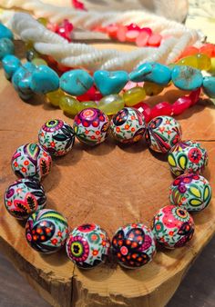 12 large chunky Vera Wang beaded bracelet. Colorful floral, whimsical piece great for spring and summer and makes a wonderful gift. Tyler Tx, Vera Wang, Arm Band, Beaded Bracelet, Vera Bradley, Mother's Day, Mothers Day, Limited Edition, Beaded Necklace