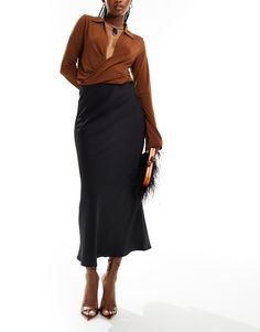 Jupes par Vila Au top Modèle uni Taille haute Coupe classique Satin Maxi Skirt, Eid Outfits, Maxi Rok, Petite Shirts, Satin Maxi, Satin Skirt, Plain Design, Maxi Dress Trend, To The