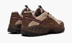 Air Humara LX WMNS DR0420 200 Nike Air Humara, Nike Sandals, Brown Shoes, Stadium Goods, Nike Shoes Women, Brown Shoe, Women's Shoes Sandals, Nike Shoes, Baby Shoes