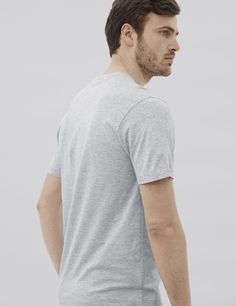 Crew Neck T Shirt | håndværk Classic Crew Neck T-shirt For Everyday, Classic Gray Crew Neck T-shirt, Classic Cotton T-shirt For Casual Gatherings, Gray Cotton Top With Ribbed Neckline, Casual Relaxed Fit Top With Ribbed Neckline, Relaxed Fit Top With Ribbed Neckline For Casual Gatherings, Modern Gray Cotton Tops, Modern Gray Cotton Top, Classic Relaxed Fit T-shirt