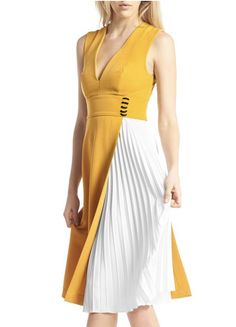 One side pleats layered sleeveless dress. In two tones with mustard and white color. Yellow Pleated A-line Midi Dress, Elegant Yellow A-line Sleeveless Dress, White Pleated Dress With Pleated Bodice For Spring, White Pleated Back Dress, White Pleated Dress For Spring, White Sleeveless Pleated Dress With Pleated Bodice, Chic White Midi Dress With Pleated Back, Chic Sleeveless Dress With Pleated Back For Spring, Chic Sleeveless Maxi Dress With Pleated Skirt