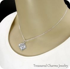 925 Sterling Silver Four Aces Cards Necklace, 4 Aces Charm Necklace, Casino Poker Necklace, Las Vega Cards Necklace, Ace Card, Acorn Necklace, Gambling Gift, Casino Poker, Turtle Charm, Message Jewelry, Sterling Silver Chain, Gift Boxes