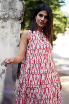 Womens Dress Patterns, Women Long Gown, Cotton Dresses Online, Cotton Dress Pattern, Block Print Dress, Casual Frocks, Cotton Summer Dress, Summer Items, Cotton Frocks