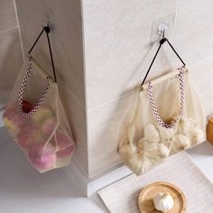 Keep your space organized and clutter-free with the Hanging Storage Net Bag. This versatile and convenient storage solution is perfect for small spaces or for keeping items within easy reach. It can be hung anywhere – in a closet, on a wall, or even in a car – making it a versatile choice for any home or lifestyle.The net design allows for maximum visibility and ventilation, making it perfect for storing items like shoes, clothes, toys, or even sports equipment. It's made with high-quality, dura Kitchen Vegetable Storage, Potatoes Onions, Mesh Bags, Fruit And Vegetable Storage, Garlic Potatoes, Vegetable Storage, Rv Parts And Accessories, Produce Bags, Net Bag