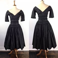 Vintage Black Tafetta Party Dress Brand : Suzy Perette 1940 1950 1960 Back Zipper Tafetta Ball Decorations No Size Tag. Estimated Size Extra Small Or A Petite Small Condition : Dress Is In Excellent Vintage Condition. Small Spot On Waist, Can Most Likely Be Cleaned Off. Shown In Photo, Zipper Is Functional. Fit Is Shown Without Clips On A Size Small Mannequin. Mannequin Measurements Are 34" - 24" - 35" Approximate Measurements Laying Flat 18" Bust 14" Waist 46" Long Ball Decorations, Dress Brands, Fall Fashion, Fit And Flare, Vintage Black, Vintage Dresses, Vintage Ladies, Party Dress, Autumn Fashion