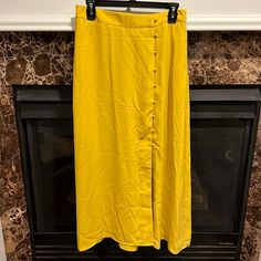 New Without Tags, Stretch Waist In Back Yellow High-waist Skirt For Spring, High Waist Yellow Skirt For Spring, Casual Yellow Maxi Skirt For Day Out, Yellow Maxi Skirt For Day Out, Yellow Relaxed Midi Skirt, Casual Yellow Lined Maxi Skirt, Yellow High-waist Skirt For Summer, Casual High Waist Yellow Skirt, Yellow Skirt For Day Out