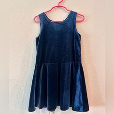 Never Worn! Scoop Neck Sleeveless Navy Blue Velvety Lined Girls Dress Size: Small 6 Material: 92% Polyester, 8% Spandex. Fit And Flare Dress Blue Fitted Sleeveless Dress For Dress-up, Girls Fit, Fresh Girls, Fresh Dress, Blue Velvet Dress, Joe Fresh, Girls Dress, Blue Velvet, Velvet Dress