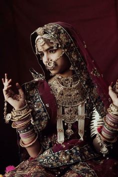 nomadic Rabari people of Gujarat, India by Subhasish Chakraborty Jimmy Nelson, What Is Today, Indigenous Tribes, Indian Woman, Desi Wedding, Shalwar Kameez, Folk Costume, People Of The World, World Cultures