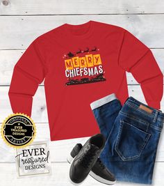 Show your Love for the Kansas City Chiefs with this graphic crewneck long sleeve celebrating Merry Chiefsmas over Arrowhead!  Perfect for the 2023 Christmas Day Game 👕 Sizes & Fit * Gildan Lightweight Long Sleeve -  relaxed fit  * Sizing is unisex so runs like men's, though not overly large * For a fitted look you may want to size down * Soft and comfy it will become one of your most treasured T's. 📦 Shipping 💨 2-7 Business Days Production All of the items are made to order just for you 🌼! Once an order is placed it takes us and our production partner 2-7 business days to produce it. Then we ship it with USPS. 💌 2-7 Business Days Shipment (10-15 Days International) Once your order is shipped USPS promises to deliver it within 2-7 business days. Although they do their best to stick to Merry Chiefsmas, Chiefs Christmas, Kc Football, Football Christmas, 2023 Christmas, Holiday Shirt, Holiday Shirts, Kansas City Chiefs, Graphic Crewneck