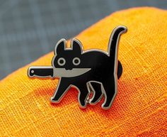 Cat Enamel Pin, Smink Inspiration, Funny Fashion, Cat Brooch, Cute Pins, Pinback Buttons