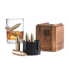 Treat yourself as you deserve. The shaped appearance with base will be an elegant decoration and collection to your bar and man cave. You will definitely love this cool gadgets when you drinking any alcohol. Dad Presents, Great Gifts For Guys, Gift Box For Men, Whiskey Stones, Presents Christmas, Stocking Stuffers For Men, Whiskey Drinks, Best Dad Gifts, Presents For Dad