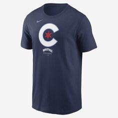 Designed with city-inspired graphics and colors, this City Connect Logo T-Shirt helps you display pride for the home of your Chicago Cubs. It’s made from soft cotton fabric for continuous comfort. Nike Cotton T-shirt With Team Logo, Nike Cotton T-shirt In Team Colors, Navy Short Sleeve T-shirt With Team Logo, Navy Fan Apparel T-shirt With Team Logo, Nike Team Spirit Cotton T-shirt, Collegiate Navy T-shirt With Graphic Print, Navy Collegiate T-shirt With Graphic Print, Navy Fan Apparel T-shirt For Sports Events, Collegiate Navy Graphic Print T-shirt