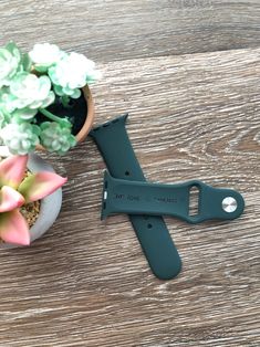 Personalized Adjustable Apple Watch Band Gift, Personalized Adjustable Apple Watch Band As Gift, Personalized Adjustable Apple Watch Band For Gift, Personalized Apple Watch Band Gift, Green Watch Accessories With Bracelet Strap As Gift, Green Bracelet Strap Watch Accessories As Gift, Personalized Adjustable Watch Accessories, Customizable Adjustable Apple Watch Band As Gift, Customizable Green Watch Bands For Gift