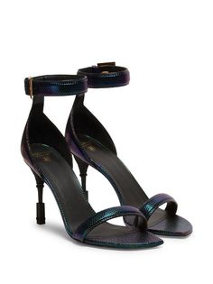 Balmain metallic-effect Leather Sandals - Farfetch Balmain Women, Cute Nike Shoes, Cute Nikes, Iconic Bags, Blue Sandals, Flat Boots, Ballet Flat Shoes, Pump Sandals, Lady Dior