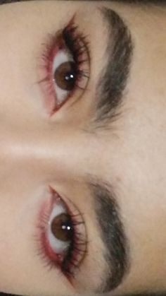 Simple Eyeliner And Mascara Look, Masquerade Eye Makeup Under Mask, Eye Makeup For No Eyelids, Red Wing Eye Makeup, Makeup Ideas For Downturned Eyes, Makeup For Sanpaku Eyes, Burgundy Eye Makeup Green Eyes, Brown Eyes With White Eyeliner, Dark Red Dress Makeup