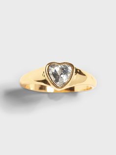 Heart Ring | Banana Republic Romantic Date Outfit, Valentine Date Ideas, Gifts For Him Ideas, Valentines Day Outfit Ideas, Day Date Outfit, Dress Valentines Day, Valentine Sweets, Valentines Ideas For Him, Valentine Stuff