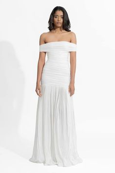 White off shoulder solid mermaid dress with pleated silhouette. - Aza Fashions Dress To Jumpsuit, Fitted Gown, Fitted Gowns, Crepe Skirt, Knitwear Outfit, Happy Clothes, Off Shoulder Gown, Crepe Skirts, Party Fits