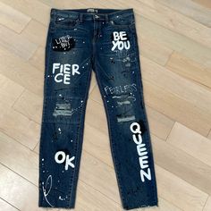 New Without Tags, Beautiful Rare (Sold Out) True Joy European Designer Hand Painted By Artists Jeans, Size 28 In Usa Fitted Graphic Print Denim Jeans, Fitted Denim Jeans With Graphic Print, Artists Jeans, Paint Jeans, Jacket Ideas, Diy Fashion Clothing, Painted Jeans, Jeans Diy, Size 28 Jeans