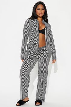 Available In Black/White. 3 Piece PJ Set Matching Bralette Included! Long Sleeve Collared Shirt Button Front Faux Chest Pocket Matching Pants Elastic Waistband Non Stretch Final Sale Disclaimer: Stripe Placement will vary 100% Cotton Imported | Chill Era 3 Piece Poplin PJ Pant Set in Black/White size Medium by Fashion Nova Long Sleeve Collared Shirt, Pj Pant, Pajama Pant, Pj Pants, Matching Pants, Black White Fashion, Collared Shirt, Shirt Button, Pant Set