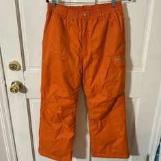 New Never Worn Ski Pants, No Rips Or Tears. Smoke Free Home. Kids Denim Shorts, Bib Snow Pants, Boys Golf, Ski Bibs, Black Overalls, Boys Swim Trunks, Winter Pants, Outdoor Pants, Kids Denim