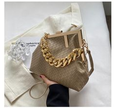 Shipping: Worldwide Express Shipping AvailableDelivery time: 7-15Days Fast ShippingReturns: Fast refund, 100% Money Back Guarantee.Brand Name: NatrugoHandbags Type: Evening BagsMain Material: PULining Material: PolyesterShape: HobosPlace Of Origin: HE BEI ProvincePlace Of Origin: HE BEI  ProvinceOrigin: Mainland ChinaCN: HebeiHardness: SOFTPattern Type: KnittingInterior: Cell Phone PocketDecoration: ChainsOccasion: VersatileClosure Type: HaspGender: WOMENStyle: FashionNumber of Handles/Straps: S Party Handbags, Italian Bags, Crossbody Bags For Women, Small Clutch, Handbags And Purses, Green And Khaki, Soft Black, Color Trends, Fabric Patterns