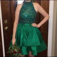 Green Sherri Hill Cocktail Dress With A Halter Neckline. The Back Has A Beautiful Cut-Out. It Started As A Size 10, But Has Been Altered To Fit More Like A Size 4-6, I Can Supply More Detailed Measurements If Needed. The Inside Does Need Dry-Cleaned. Dresses Green, Sherri Hill Dresses, Sherri Hill, Girls Fashion Clothes, Halter Neckline, Girls Fashion, Fashion Clothes, Green Dress, Colorful Dresses