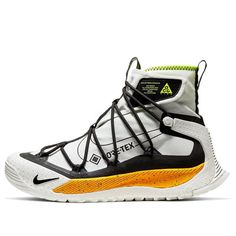 Nike ACG Air Terra Antarktik Gore-Tex 'University Gold' BV6348-100 (SNKR) Futuristic Shoes, Nike Snkrs, Air Shoes, Footwear Design, Smen, Bed Tent, Gold Sneakers, Marathon Running Shoes, Athletic Shoe