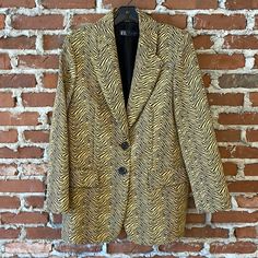 Super Cool Zara Oversized Blazer In A Black And Yellow Zebra Print. Single Breasted With Two Buttons. Front Flap Pockets (Sewn Shut). Shoulder Pads. Never Worn But Tags Removed. 97% Polyester, 3% Elastane. ***We Have Also Listed The Matching Shorts***. Size Large. Approximate Measurements: Pit To Pit: 21” Length: 31” Sleeve Length: 23.5” Yellow Fall Blazer, Trendy Oversized Yellow Outerwear, Chic Yellow Fall Blazer, Chic Yellow Blazer For Fall, Zara Yellow Outerwear For Work, Trendy Yellow Spring Blazer, Chic Oversized Yellow Outerwear, Chic Yellow Oversized Outerwear, Trendy Yellow Blazer For Fall