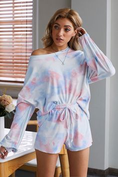 95% polyester. 5% spandex Casual loose fit Oversized T-shirt Drawstring elastic waistband Soft and comfortable Lightweight Skin Friendly Suitable for many occasions Tie Dye Loungewear, Short Pajamas, Short Loungewear, Orange Tie, Tie Dye Colors, Long Sleeve And Shorts, Fit Details, Sleepwear Sets, Tie Dye Shorts