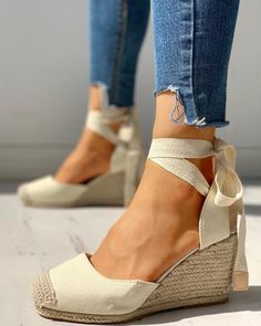 Prom Accessories, Strappy Shoes, Satin Shoes, Wedges Shoes, Espadrille Wedge, Mein Style, Platform Wedge Sandals