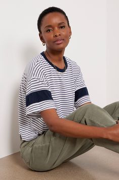 Elevate your everyday tee collection with this striped top from Sundry, featuring a crew neckline, color-blocked short sleeves, and a relaxed fit. Pair with cargo pants and a sandal for a put-together look. Brand Style Guide, Fashion 101, Fall Shopping, Tee Dress, Work Fashion, Large White, Fall Trends, Trending Shoes, Crew Neckline