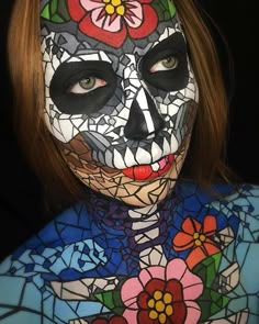 Stained Glass Skull Halloween Makeup Amazonian Goddess, Fantasy Make-up, Festival Make Up, Sugar Skull Halloween, Special Fx Makeup, Sugar Skull Makeup, Last Minute Halloween Costumes