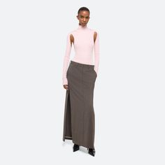 Tailored column skirt in virgin Italian wool. Customize the length of the side slits by opening the invisible zippers along the seams. Wool Maxi Skirt, Tailored Skirt, Denim Sweatshirt, Garment Manufacturing, Column Skirt, Leather Outerwear, Denim T Shirt, Denim Outerwear, Summer Linen