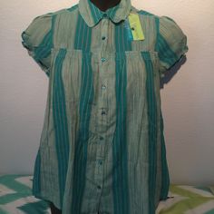 Cute Smocked Top Turquoise Stripe Maternity Smocked Top M (8-10) Casual Turquoise Beach Blouse, Casual Turquoise Cotton Blouse, Casual Turquoise Short Sleeve Blouse, Short Sleeve Smock Blouse For Beach, Casual Turquoise Top For Spring, Casual Smock Top For Beach, Casual Beach Smock Top, Casual Smock Tops For The Beach, Casual Green Blouse For Daywear