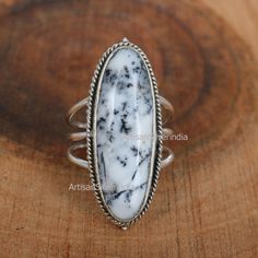 Dendrite Opal Ring, Gemstone RIng, Silver Ring, Long Oval Ring, Dendrite Agate Ring, Gift For Wife, Agate Gemstone Ring, Unique Ring, Sale Material: 925 Solid Sterling Silver Gemstone: Natural Dendrite Opal Stone Shape: Oval Stone Size: 10x30 mm Weight: 8.50 GM Genuine 925 Solid Silver Handmade Ring Lowest Price Guaranteed ''Spring Trends'' THIS ALL DESIGN IS CRATED BY ARTISANSILVERINDIA ITS ORIGINAL DESIGN NO OTHER SITE IS SELLING THIS !! One-Of-Kind Item !! !! Artisan jewelry !! !! Halloween ! Black Things, Dendrite Agate, Big Stone Ring, Gemstone Ring Silver, Jewelry Halloween, Dendrite Opal, Malachite Jewelry, Womens Jewelry, Oval Ring