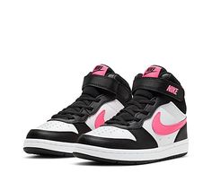 Nike Shoes Kids, Nike Leather Sneakers, Preppy Kids Outfits, Jordan Shoes For Kids, Preppy Kids, Room Things, Nike Court Borough, Sporty Looks, Preppy Shoes