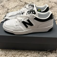 New Balance 480 Unisex Sneakers. Womens Size 6.5. Mens Size 5. New In Box. Black And White. New Balance Shoes Black And White, New Balance Shoes 480, Nb 480, Purple Basketball Shoes, New Balance 480, Waterproof Walking Shoes, Shoes New Balance, New Balance Black, Purple Sneakers