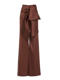 Goddess Outfit, African Print Maxi Skirt, Modest Dresses Casual, Luxury Wear, Casual Day Dresses, Pants Brown, Stylish Dress Designs, Pants Design, Looks Style