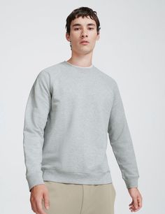 An understated sweatshirt is a modern-day essential with endless versatility. Inspired by the classic varsity style, we reinvented the raglan sleeve version with our luxury Loopback French Terry fabric and finished the piece with single-line clean stitching. Team yours with our tapered sweatpants or smarten it up by layering over a plain white collared shirt.

Constructed from an exceptionally soft, yet structured, loopback french terry fabric using our premium Peruvian Pima cotton.

We recommen Sporty Sweatshirt With Raglan Sleeves For Everyday, Sporty Everyday Sweatshirt With Raglan Sleeves, Classic Sweatshirt With Ribbed Cuffs For Loungewear, Solid Color Athleisure Sweatshirt For Everyday, Athleisure Solid Color Sweatshirt For Everyday, Solid Athleisure Sweatshirt For Everyday, Athleisure Everyday Sweater, Everyday Athleisure Sweater, Gray Crew Sweatshirt For Layering