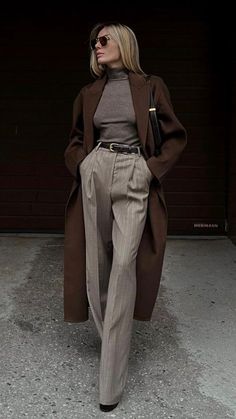 Elegant Pants, Event Outfit, Trendy Fall Outfits, Looks Street Style, Brown Pants, Brown Coat, Mode Inspo, 가을 패션