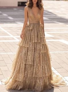 Prom Dresses Elegant, Tarik Ediz, Gaun Fashion, 파티 드레스, V Neck Prom Dresses, Dresses Formal Elegant, Backless Prom Dresses, فستان سهرة, A Line Prom Dresses