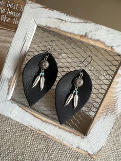 Black leather earrings with western style dream catcher charms Black Leather Drop Earrings, Leather Ideas, Leather Earrings, Western Style, Western Fashion, Favorite Jewelry, Dream Catcher, Jewelry Earrings Dangle, Etsy Earrings