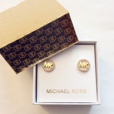 Authentic Michael Kors Logo Pave Earrings Nwt Michael Kors Gold Round Jewelry, Classic Round Michael Kors Jewelry, Michael Kors Classic Yellow Gold Jewelry, Coquette Finds, Michael Kors Earrings, Pave Earrings, Crystal Heart Earrings, Modern Gold Jewelry, Life Vision