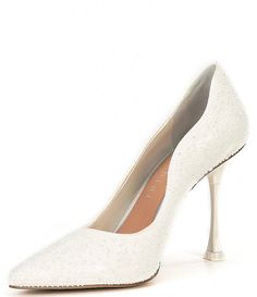 Princess Wedding Heels, Wedding Shoe Inspiration, Timeless Wedding Shoes, White Classy Heels, Classic Fitted White Wedding Shoes, White Wedding Shoes For Gala, White Wedding Shoes For Galas, Elegant White Fitted Wedding Shoes, Elegant Fitted White Wedding Shoes