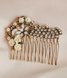 Rhinestone & Pearl Hair Comb – Unique Vintage 1920s Accessories, Flapper Accessories, Pearl Hair Comb, Spring Floral Prints, Pearl Hair Combs, Crystal Hair Comb, 1920s Style, Vintage Hair Accessories, Regency Era